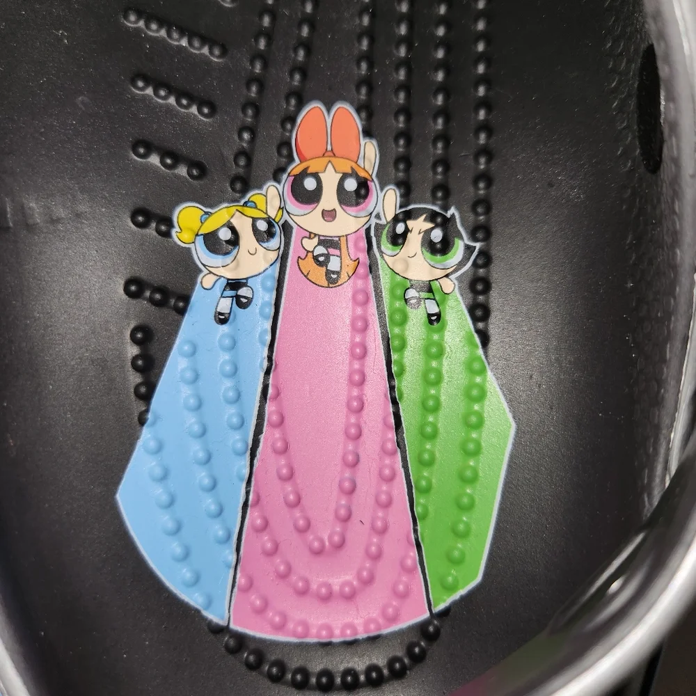 Crocs PowerPuff Girls  Collectors Shoes Mens Sz 11